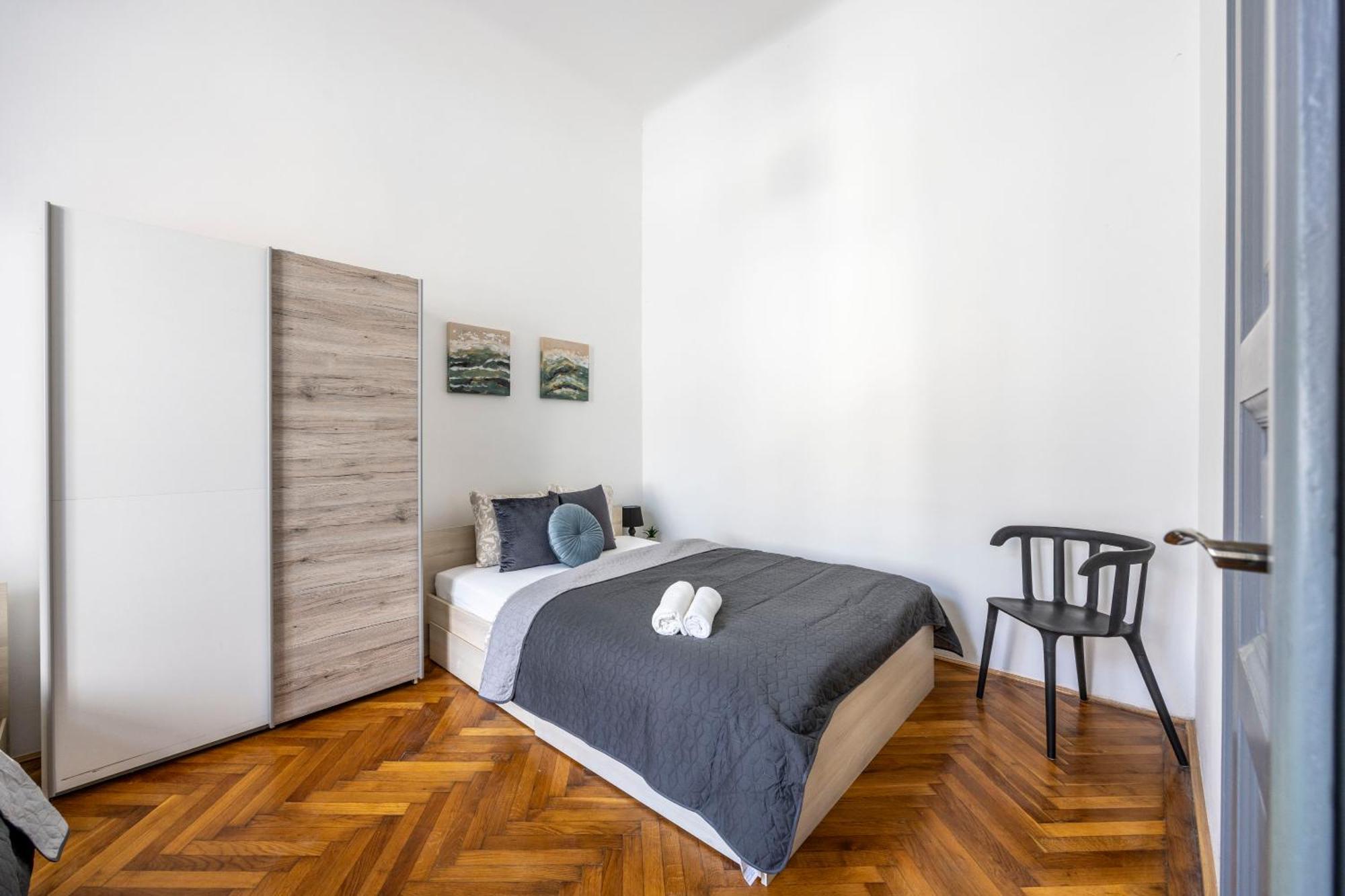 Charming & Cozy Stylish Apartment In The Heart Of Budapest Bagian luar foto